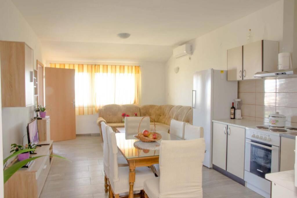 Kaštela Apartment Jope מראה חיצוני תמונה