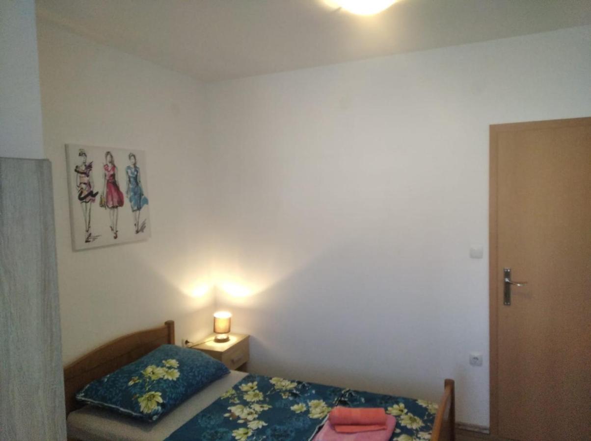 Kaštela Apartment Jope מראה חיצוני תמונה